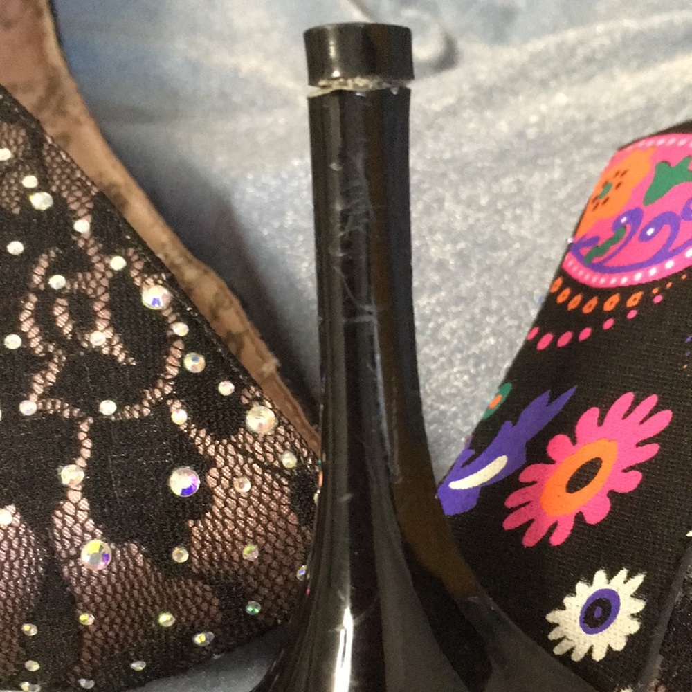 💐 🌟HOST PICK🌟 Betseyville Lace-covered High Heel Pumps Sz 7 Black - Picture 10 of 10